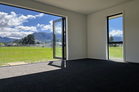 Photo of property in 2 Balfour Way, Hanmer Springs, 7334