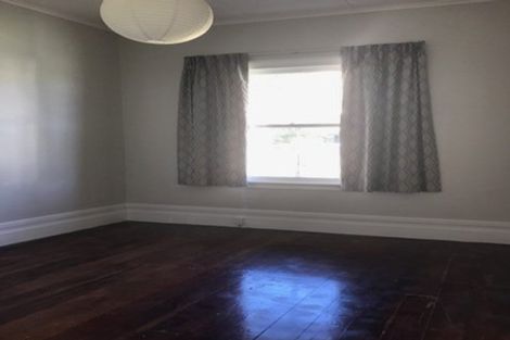 Photo of property in 41 Hawker Street, Mount Victoria, Wellington, 6011