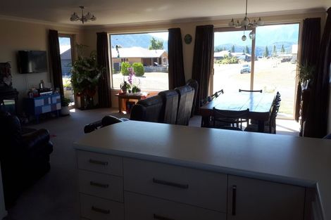 Photo of property in 26 Cunaris Way, Te Anau, 9600