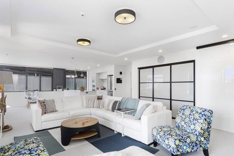 Photo of property in Vivaldi Apartments, 2/48 Marine Parade, Mount Maunganui, 3116