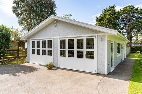 Photo of property in 3 Argyle Street, Waipu, 0510