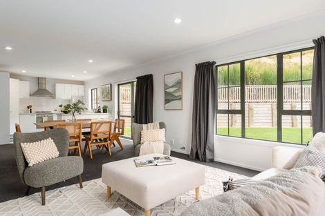 Photo of property in 70 Erlestoke Crescent, Churton Park, Wellington, 6037