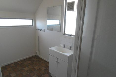 Photo of property in 2/72 Wainui Street, Riccarton, Christchurch, 8041