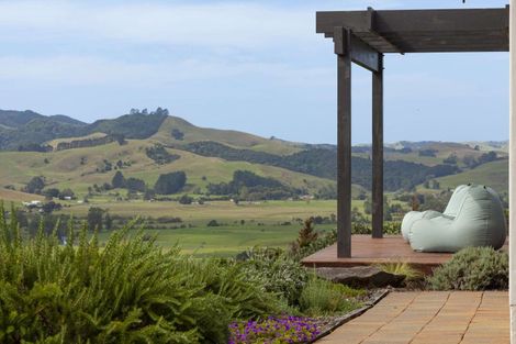 Photo of property in 30 Leccino Valley Road, Mangonui, 0494