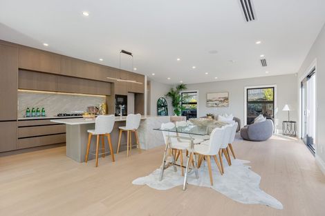 Photo of property in 9 Halcyon Bay Lane, Wainui, 0992