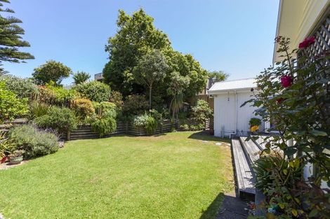Photo of property in 131 Rosetta Road, Raumati South, Paraparaumu, 5032
