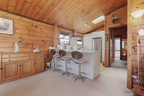 Photo of property in 2/30 Kiwi Esplanade, Mangere Bridge, Auckland, 2022