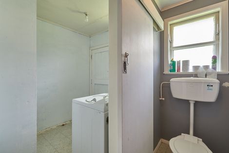 Photo of property in 62 Ellesmere Crescent, Highbury, Palmerston North, 4412