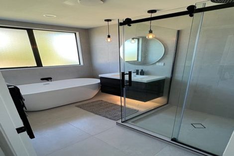 Photo of property in 21 Frederick Reece Drive, The Gardens, Auckland, 2105