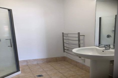 Photo of property in 10/44 Carlos Drive, Flat Bush, Auckland, 2016