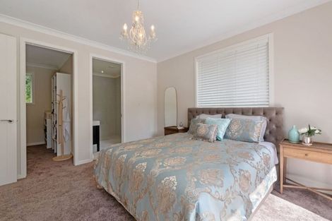 Photo of property in 59 Lonely Road, Fairview Heights, Auckland, 0632