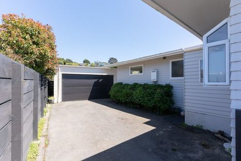 Photo of property in 4 Chudleigh Grove, Churton Park, Wellington, 6037