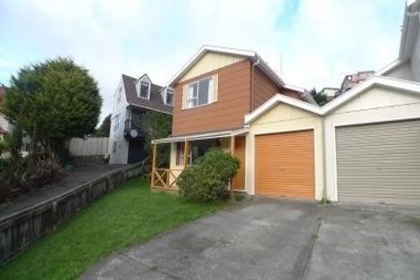 Photo of property in 12 Duggan Place, Johnsonville, Wellington, 6037