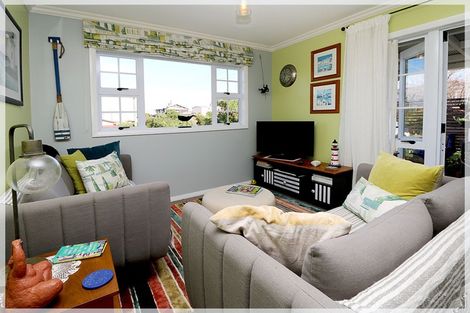 Photo of property in 116 Seabury Avenue, Foxton Beach, Foxton, 4815