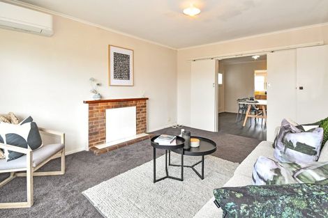 Photo of property in 1/45 Sutton Crescent, Papakura, 2110