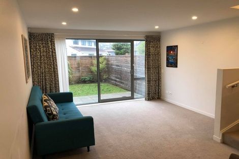 Photo of property in 15/2 Stone Street, Miramar, Wellington, 6022