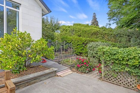 Photo of property in 863 Cashmere Road, Halswell, Christchurch, 8025