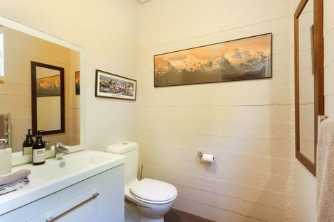 Photo of property in 39 Sunrise Boulevard, Tawa, Wellington, 5028