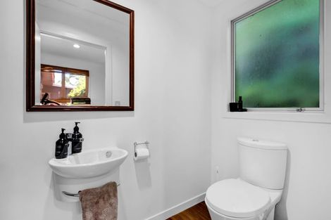 Photo of property in 117 Poplar Grove, Whalers Gate, New Plymouth, 4310