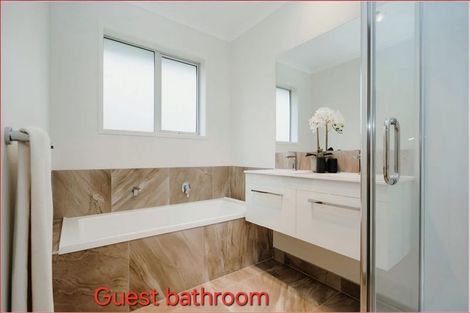 Photo of property in 10 Karearea Drive, Coastlands, Whakatane, 3120