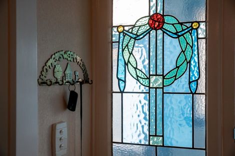 Photo of property in 26 Resolution Street, Lyall Bay, Wellington, 6022