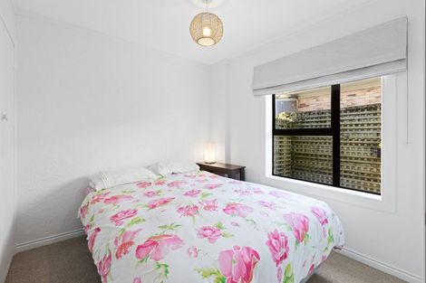 Photo of property in 2/16 Riverside Road, Orewa, 0931