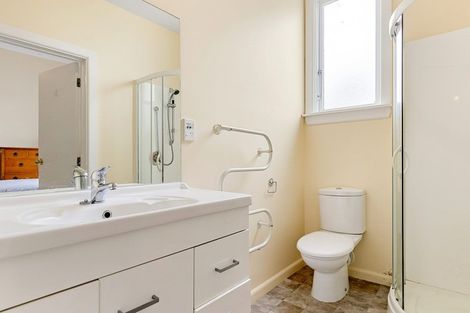 Photo of property in 22 Taylors Avenue, Bryndwr, Christchurch, 8052