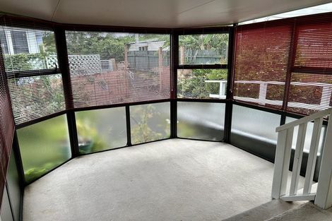 Photo of property in 2/30 Ribblesdale Road, Henderson, Auckland, 0612