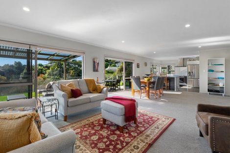 Photo of property in 162 Oteki Park Drive, Welcome Bay, Tauranga, 3112