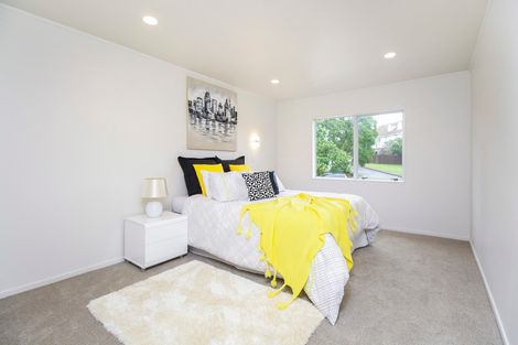 Photo of property in 2/41 Seabrook Avenue, New Lynn, Auckland, 0600