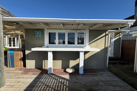 Photo of property in 16 Collison Terrace, Haumoana, 4102