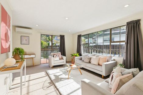 Photo of property in 65 Percy Dyett Drive, Karori, Wellington, 6012