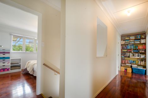 Photo of property in 50 Hebron Road, Waiake, Auckland, 0630