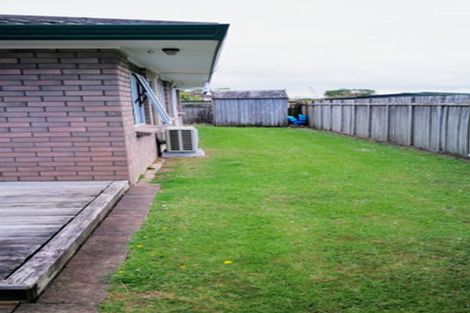 Photo of property in 2/20 Steeple Rise, Pakuranga, Auckland, 2010