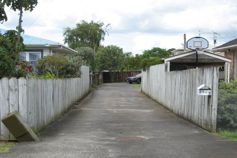 Photo of property in 2/21 Scott Avenue, Mangere Bridge, Auckland, 2022