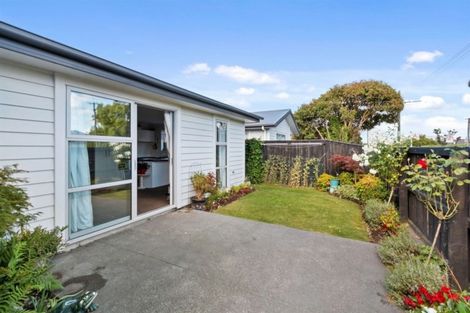 Photo of property in 1/2 Flemington Avenue, North New Brighton, Christchurch, 8083