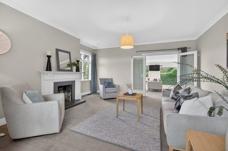 Photo of property in 49 Tio Tio Road, Miramar, Wellington, 6022