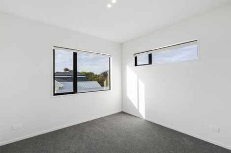 Photo of property in 1a Mcfaddens Road, St Albans, Christchurch, 8052