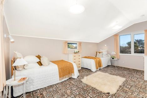 Photo of property in 50 Totara Crescent, Woburn, Lower Hutt, 5010