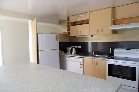 Photo of property in 56 Mortimer Terrace, Brooklyn, Wellington, 6021