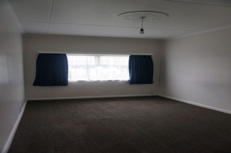 Photo of property in 28 Linton Street, Palmerston North, 4410