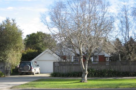 Photo of property in 68 Great North Road, Winton, 9720