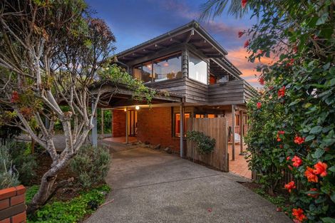 Photo of property in 2/22 Saltburn Road, Milford, Auckland, 0620