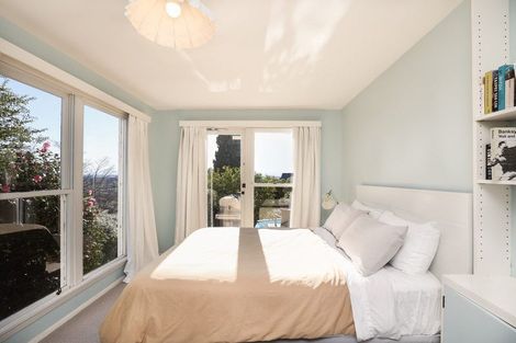 Photo of property in 21 Heaton Rhodes Place, Cashmere, Christchurch, 8022