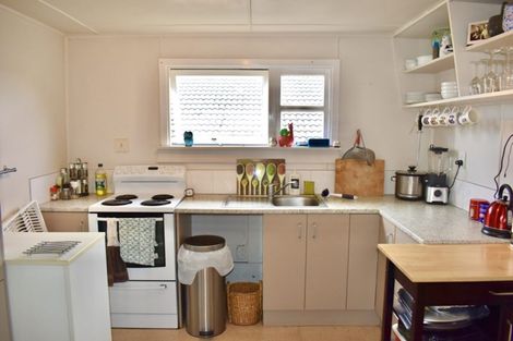 Photo of property in 39 Gawler Street, Te Horo Beach, Otaki, 5581