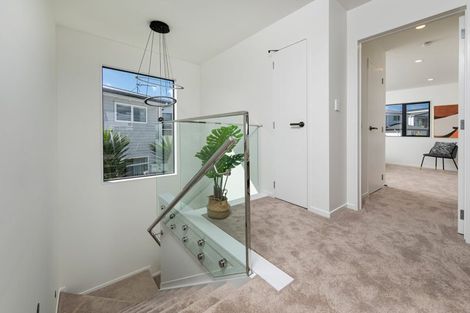 Photo of property in 3 Riroriro Road, Hobsonville, Auckland, 0616