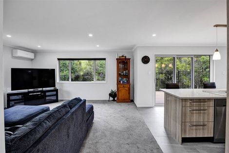 Photo of property in 66 Cyrus Street, Whalers Gate, New Plymouth, 4310