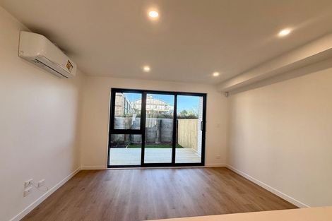 Photo of property in 192 Henwood Road, Westgate, 0814