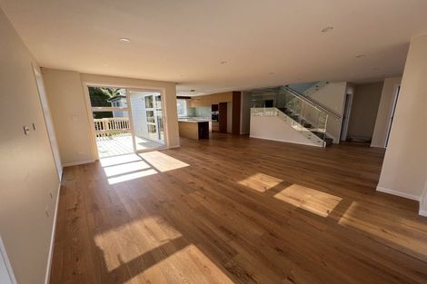 Photo of property in 62a Vandeleur Avenue, Birkdale, Auckland, 0626