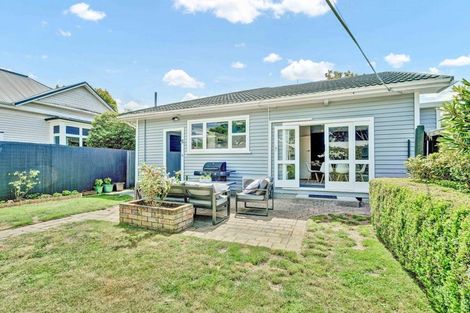 Photo of property in 22 Aylmer Street, Somerfield, Christchurch, 8024
